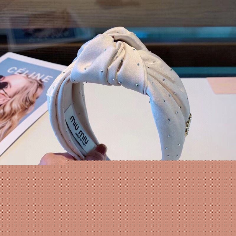 MIU MIU